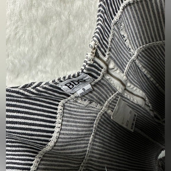 BDG Denim Mini Dress - Picture 4 of 6